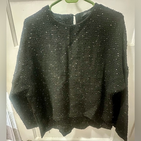 ZARA BLACK AND GOLD KNIT BLOUSE - Picture 1 of 4